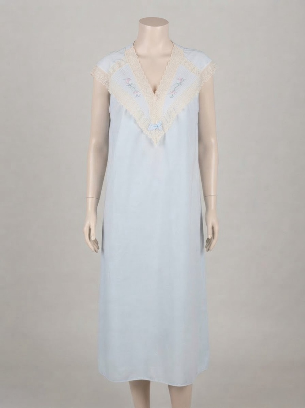 Vintage Barbizon Nightgown Light Blue Lace Trim Floral Embroidery Size K